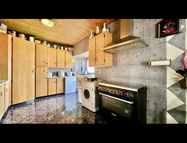 4 BEDROOM HOUSE FOR SALE IN VANDERBIJLPARK CW 6